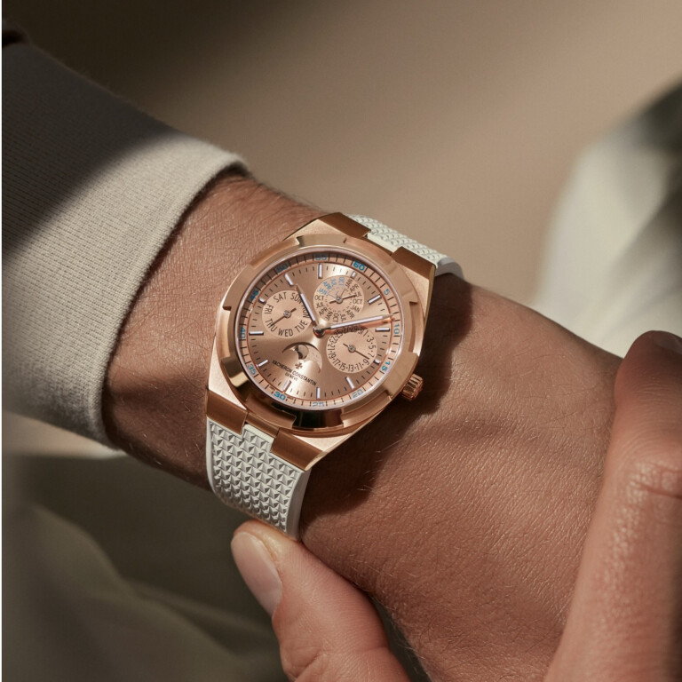 Vacheron Constantin Overseas Perpetual Calendar 42mm - 4300V/220R-H144 - #4 Vacheron Constantin Overseas Perpetual Calendar 42mm - 4300V/220R-H144 - #4