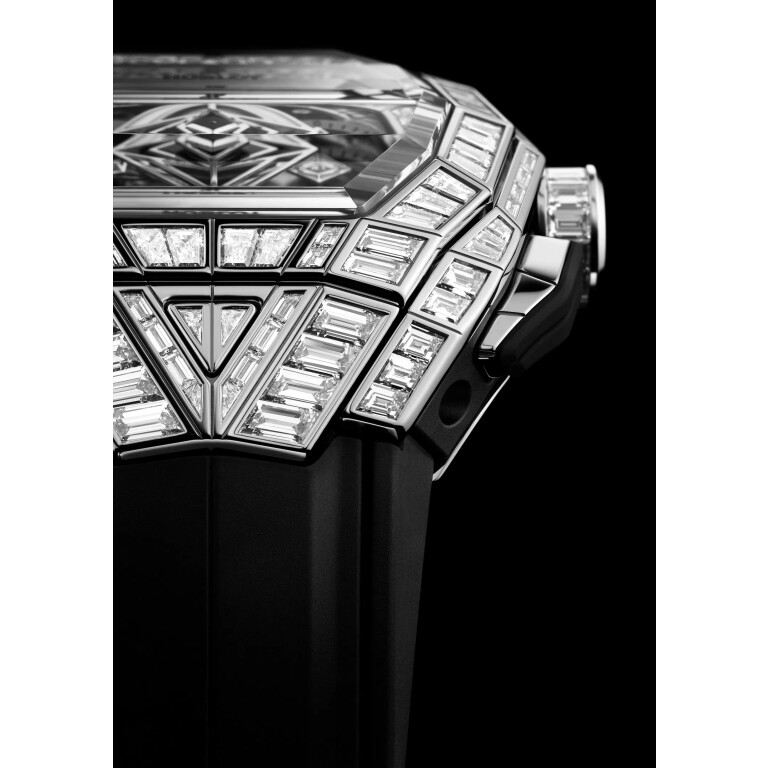 Hublot Spirit of Big Bang Sang Bleu High Jewellery 42mm - 648.WX.9010.RX.9904.MXM24 - #3 Hublot Spirit of Big Bang Sang Bleu High Jewellery 42mm - 648.WX.9010.RX.9904.MXM24 - #3