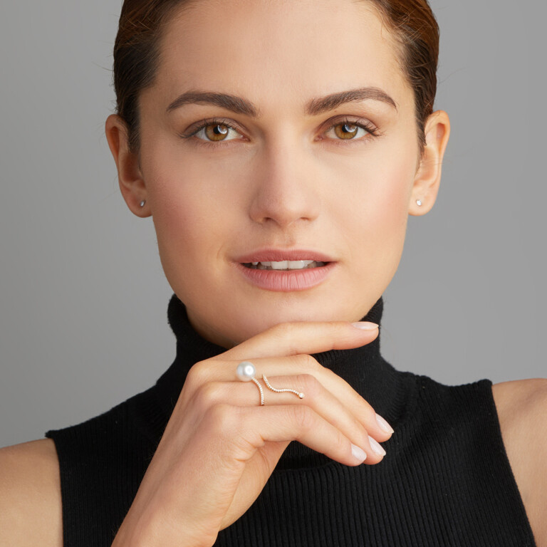 Yana Nesper Appassionata parel ring geelgoud met diamant - AT4 - #2 Yana Nesper Appassionata parel ring geelgoud met diamant - AT4 - #2