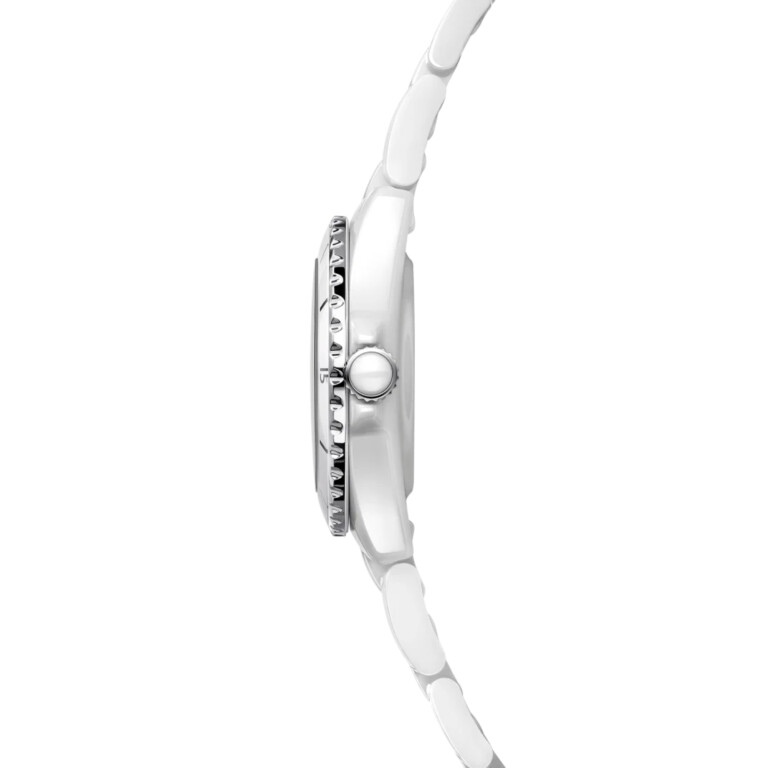 CHANEL J12 White Classic 38mm - H5700 - #4 CHANEL J12 White Classic 38mm - H5700 - #4