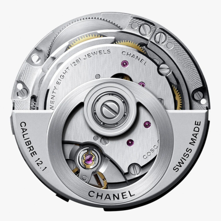 CHANEL J12 White Classic 38mm - H5700 - #6 CHANEL J12 White Classic 38mm - H5700 - #6