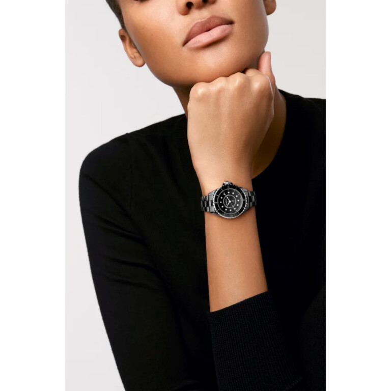 CHANEL J12 Black Diamond Indicators 33mm - H5701 - #7 CHANEL J12 Black Diamond Indicators 33mm - H5701 - #7