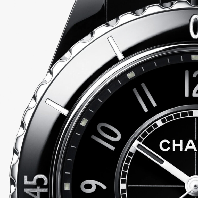 CHANEL J12 Black Classic 38mm - H5697 - #6 CHANEL J12 Black Classic 38mm - H5697 - #6