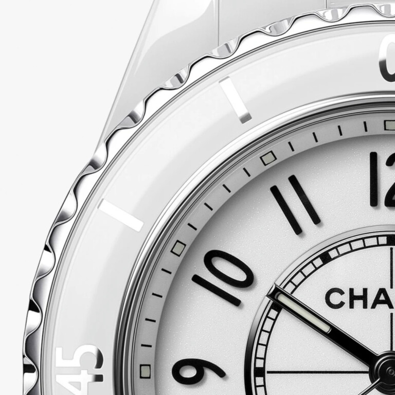 CHANEL J12 White Caliber 12.2 33mm - H5699 - #6 CHANEL J12 White Caliber 12.2 33mm - H5699 - #6