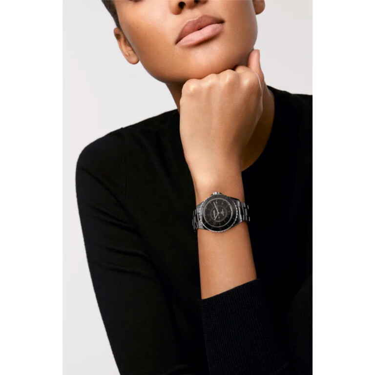 CHANEL J12 Phantom Black 38mm - H6185 - #3 CHANEL J12 Phantom Black 38mm - H6185 - #3