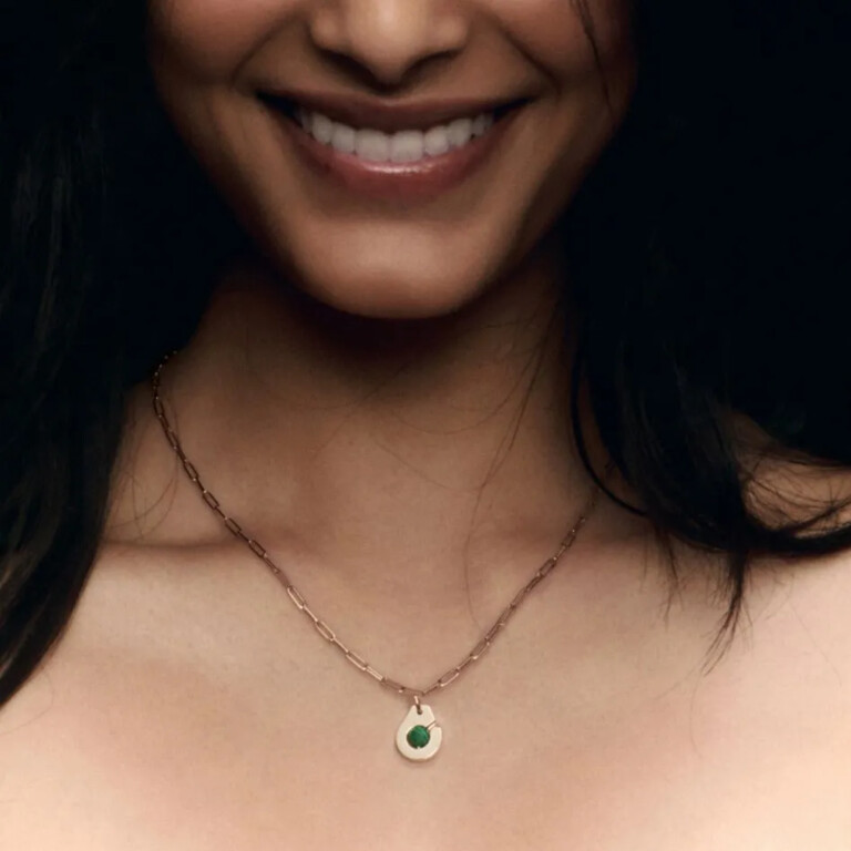 dinh van Menottes dinh van Colliers geelgoud met Malachiet - 667621 - #4 dinh van Menottes dinh van Colliers geelgoud met Malachiet - 667621 - #4