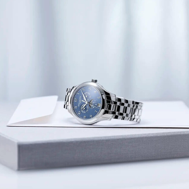 Patek Philippe Complications 38mm - 4947/1A-001 - #11 Patek Philippe Complications 38mm - 4947/1A-001 - #11