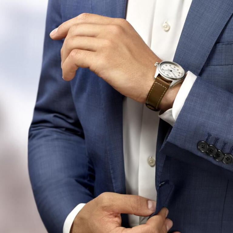 Longines Spirit 37mm - L3.410.4.63.2 - #2 Longines Spirit 37mm - L3.410.4.63.2 - #2