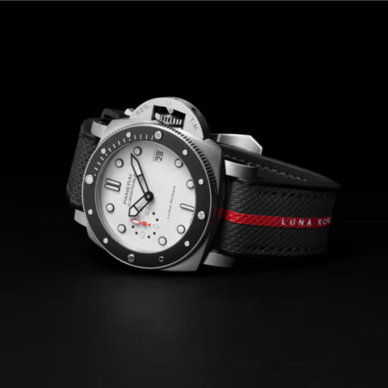 Panerai Luminor Submersible Luna Rossa 42mm - PAM01579 - #3 Panerai Luminor Submersible Luna Rossa 42mm - PAM01579 - #3