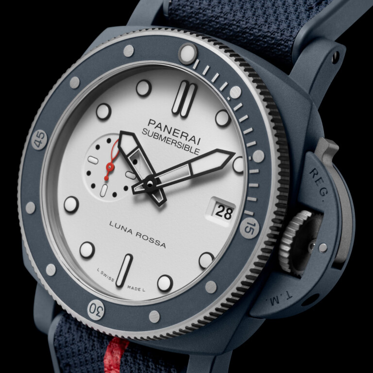 Panerai Submersible QuarantaQuattro Luna Rossa 44mm - PAM01543 - #2 Panerai Submersible QuarantaQuattro Luna Rossa 44mm - PAM01543 - #2
