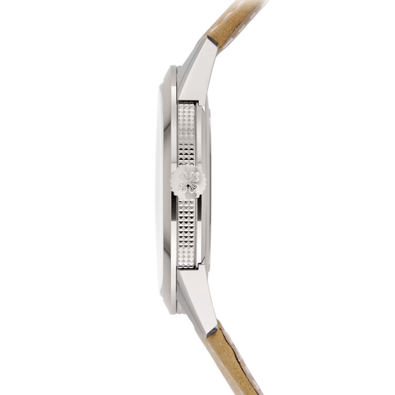 Patek Philippe Calatrava Date 40mm - 5226G-001 - #11 Patek Philippe Calatrava Date 40mm - 5226G-001 - #11