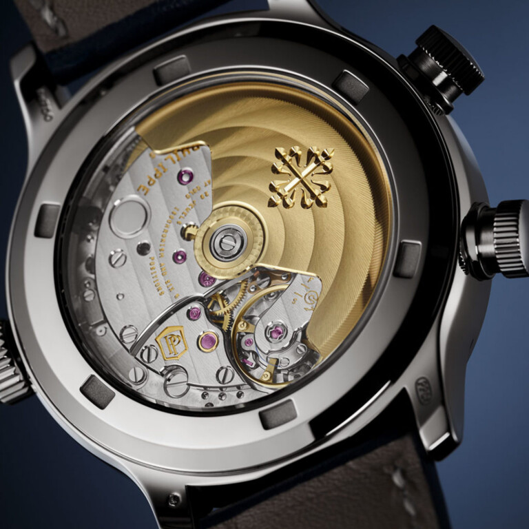 Patek Philippe Complications Calatrava Pilot Travel Time 37mm - 7234G-001 - #6 Patek Philippe Complications Calatrava Pilot Travel Time 37mm - 7234G-001 - #6