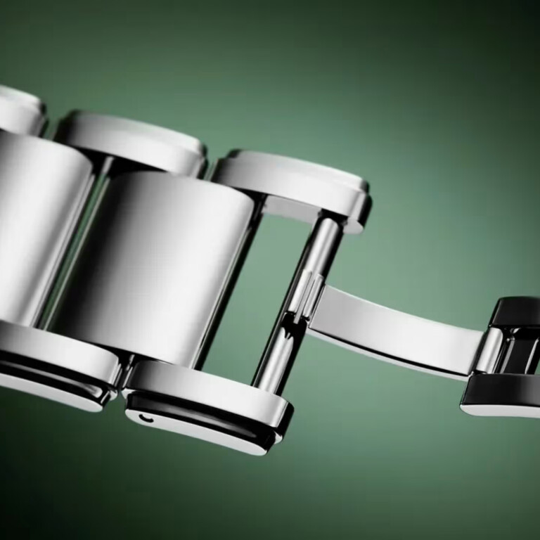 Patek Philippe Twenty-4 25mm - 4910/1200A-011 - #10 Patek Philippe Twenty-4 25mm - 4910/1200A-011 - #10