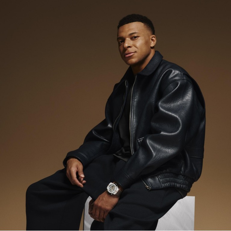 Hublot Big Bang Unico Reloaded Kylian MBappé White Ceramic 44mm - 421.HX.2019.NR.MBP26 - #6 Hublot Big Bang Unico Reloaded Kylian MBappé White Ceramic 44mm - 421.HX.2019.NR.MBP26 - #6