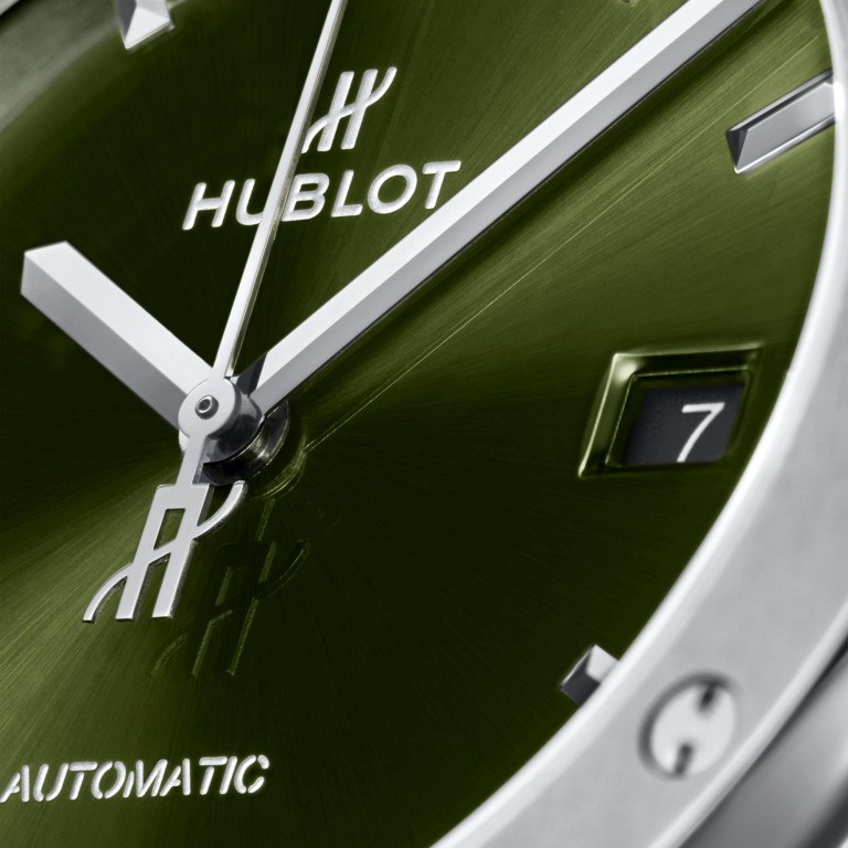 Hublot Classic Fusion Titanium Green 42mm - 542.NX.8970.RX - #5 Hublot Classic Fusion Titanium Green 42mm - 542.NX.8970.RX - #5